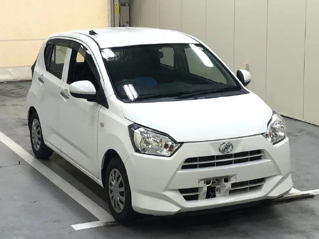 Daihatsu Mira e:S LA350S 2021